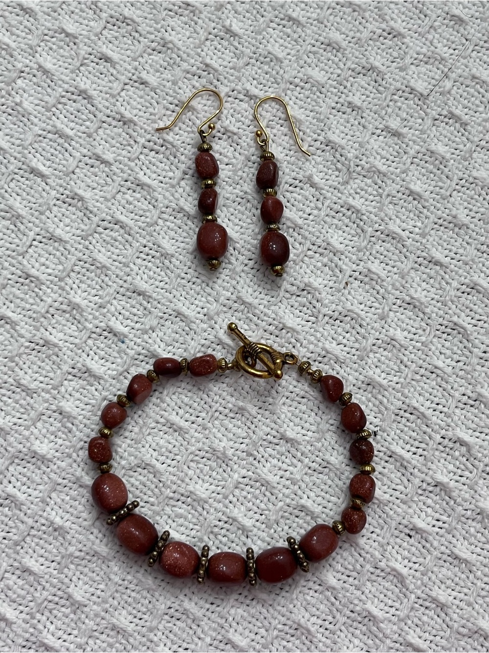 NEW Goldstone Bracelet & Earring Set Gold Tone